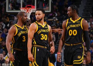 吸引了不少 吸引了不少