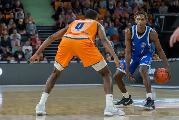 掘金与快船 掘金与快船