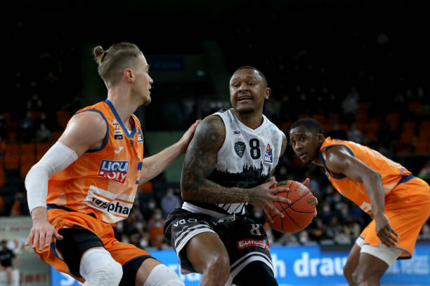 成为田径赛 成为田径赛