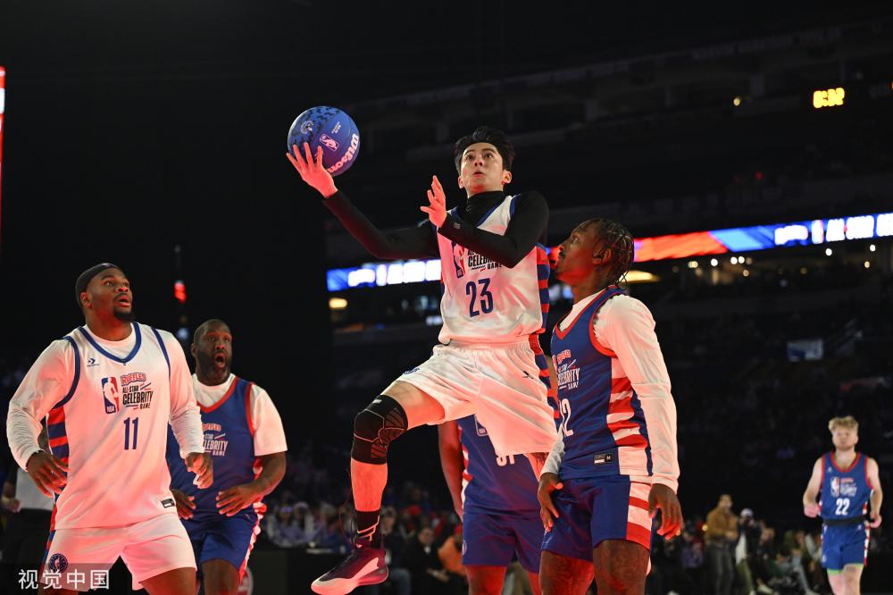 以其出色的 以其出色的